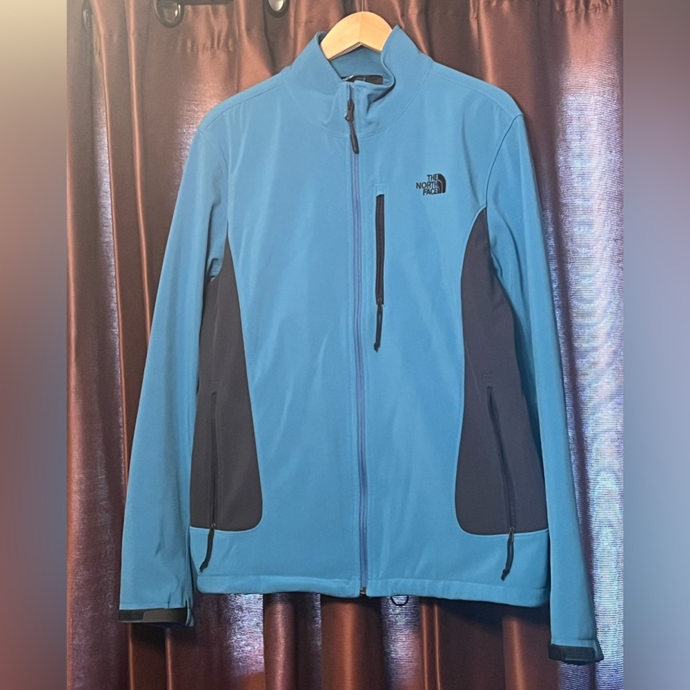 Men’s North Face Apex Bionic Softshell Jacket.   Turquoise & black L/G